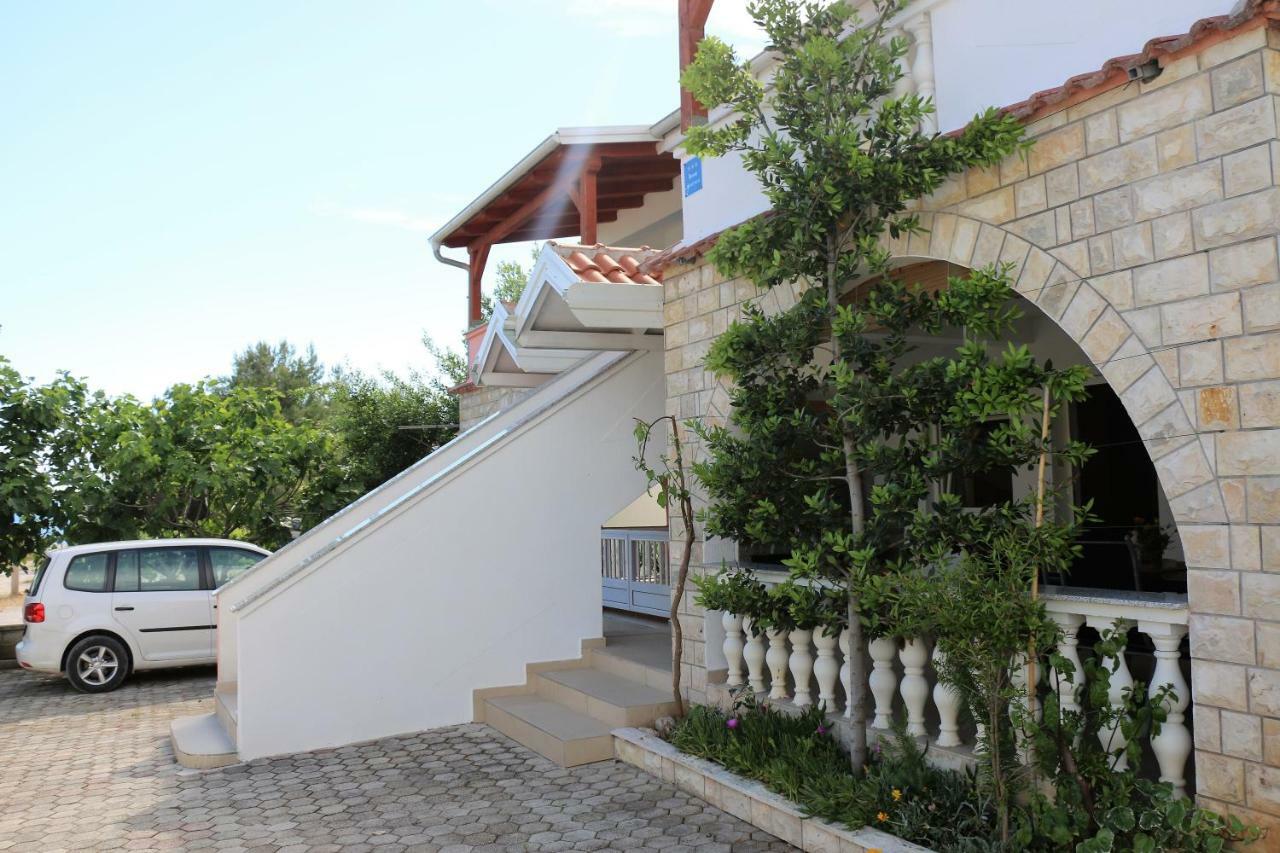Apartments Vir Delfin Экстерьер фото