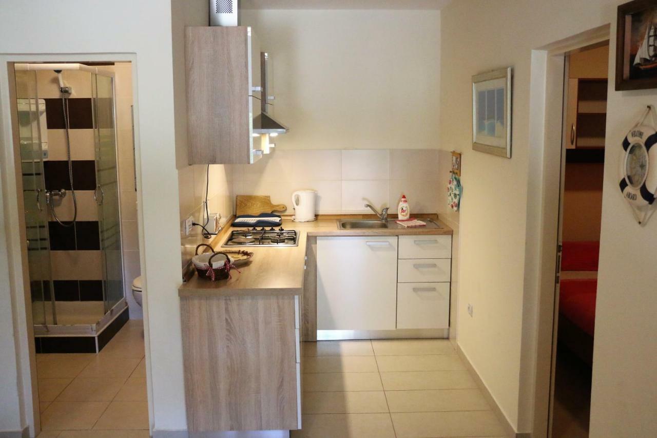 Apartments Vir Delfin Экстерьер фото
