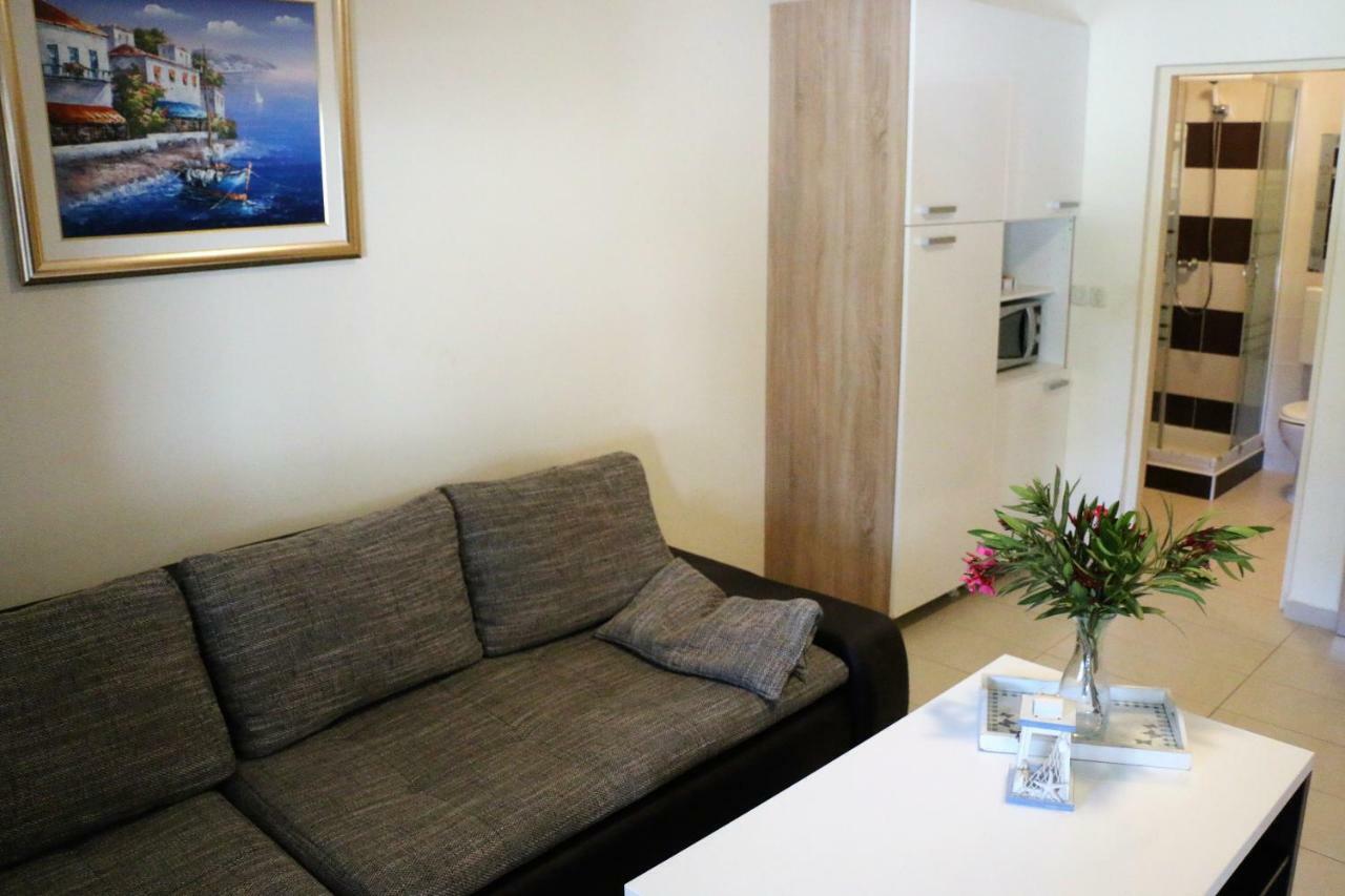 Apartments Vir Delfin Экстерьер фото